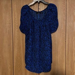 Womens blouse. Size large. Blue and black